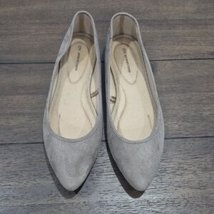 Time And Tru Women's Taupe Suede Flats